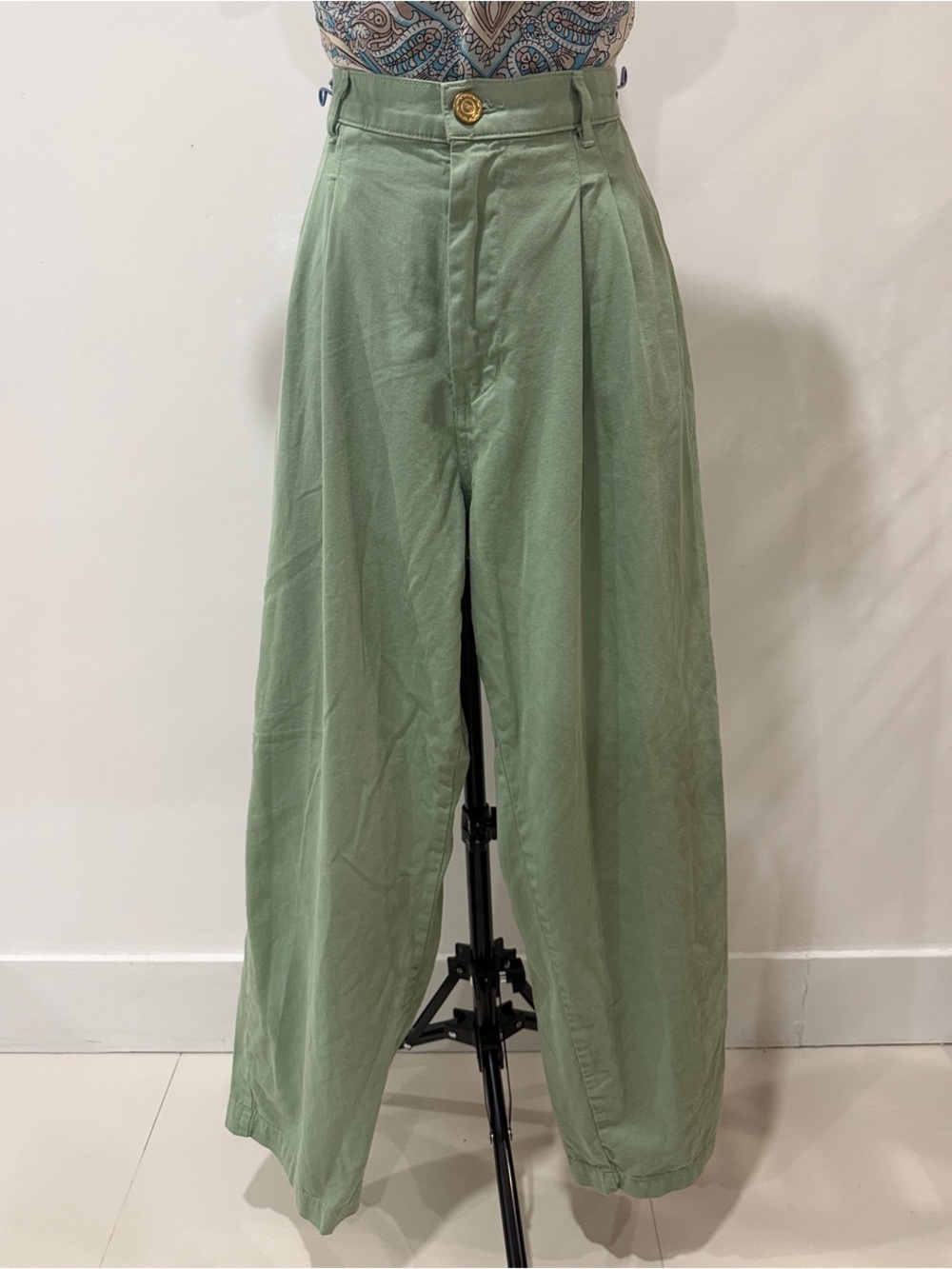 Big Bud Press Trousers in Sage Green Size Small